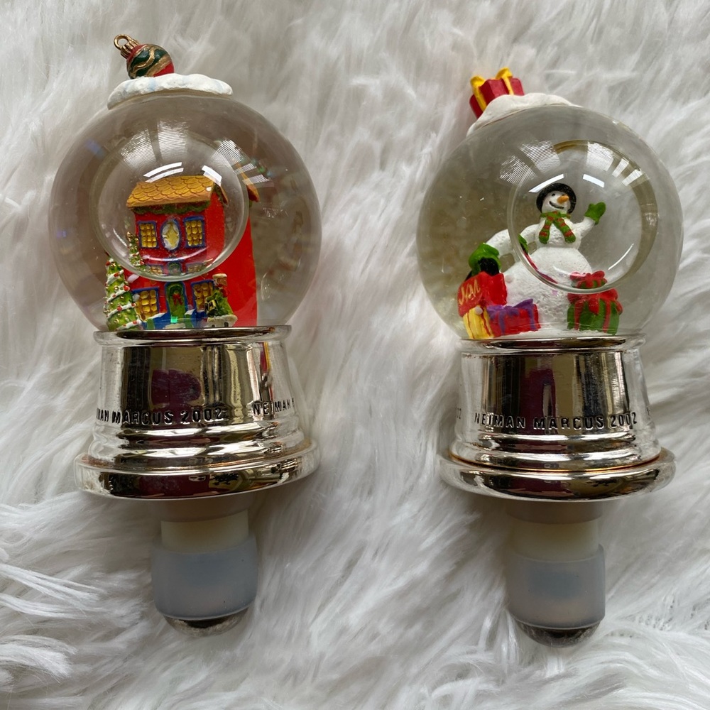 Christmas Snow Globe Wine stoppers